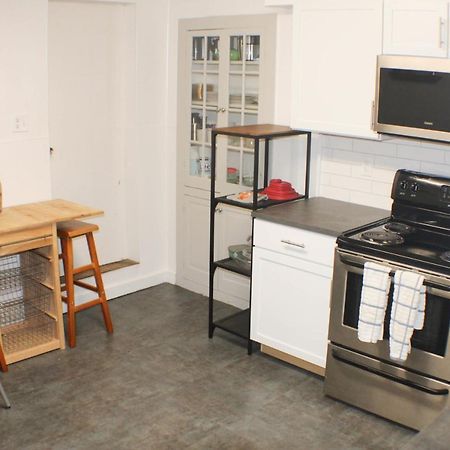 Urban Oasis - 3Br 2Ba - City View- Private Parking Питсбърг Екстериор снимка
